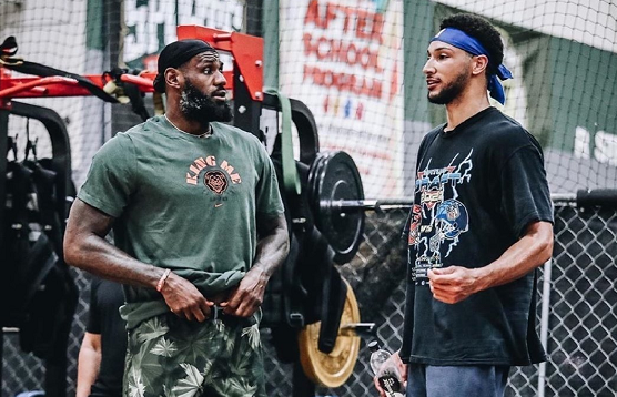 展现了他们 展现了他们