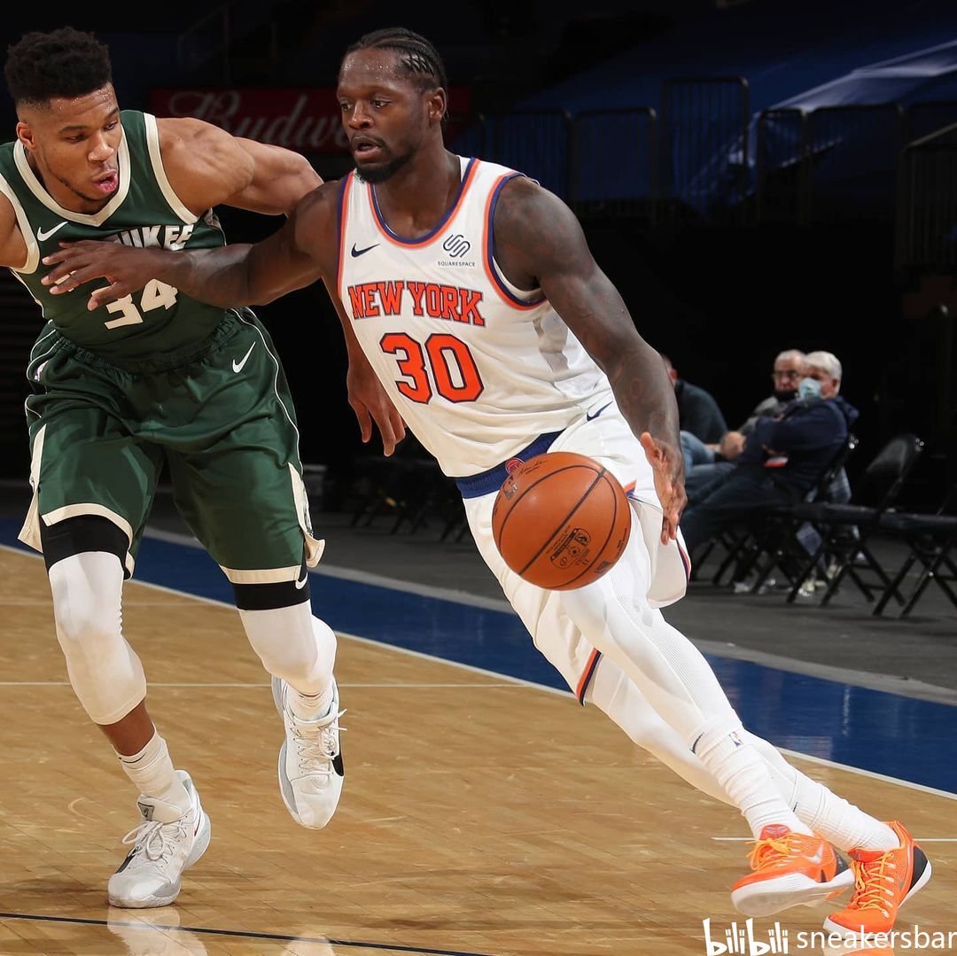 虽然他们在 虽然他们在