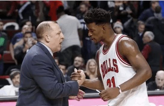 同时也为球 同时也为球